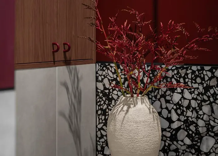 Prestige - Center Rooftop *